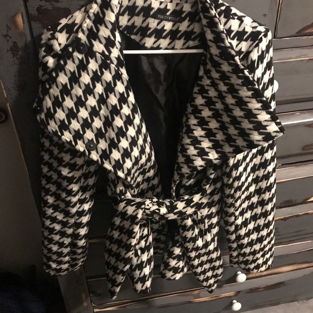 NWOT black & white jacket